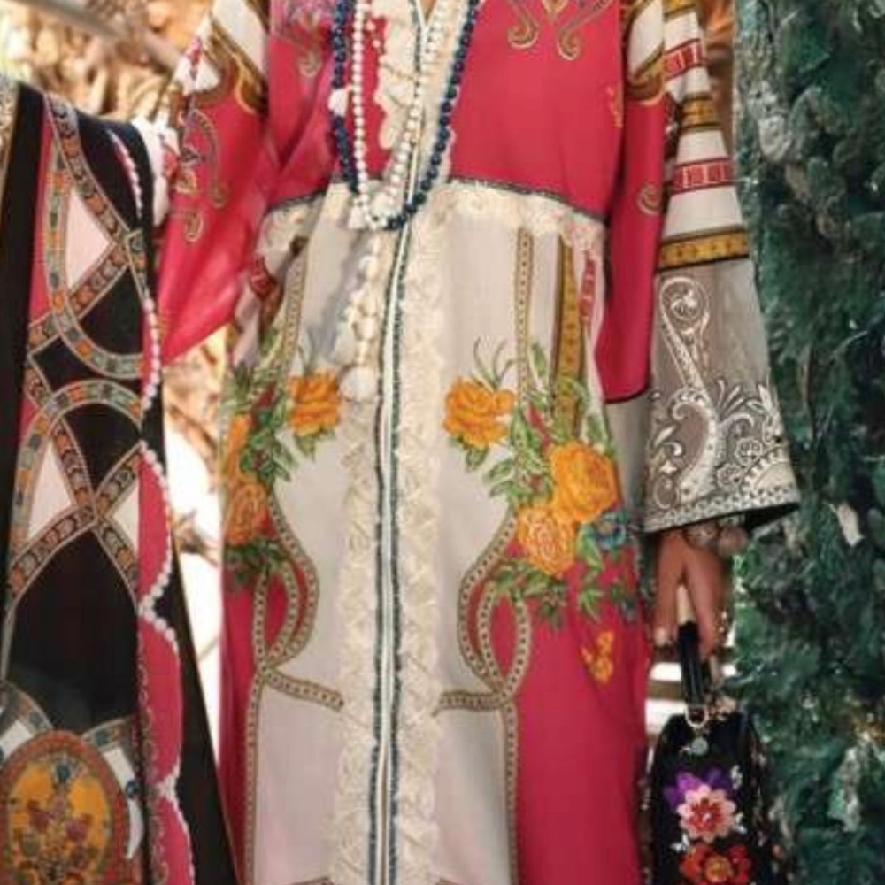 Pakistani like new dress size large use only one t
